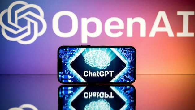 KI-Technologie, wie sie beim ChatGPT-Macher OpenAI entwickelt wird, könnte laut Experten zu „erheblichen Störungen“ des Arbeitsmarktes führen. (Bild: AFP)
