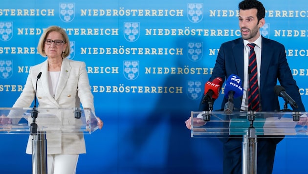Johanna Mikl-Leitner und Udo Landbauer werden in NÖ künftig wohl des Öfteren Seite an Seite zu sehen sein (Bild: GEORG HOCHMUTH)