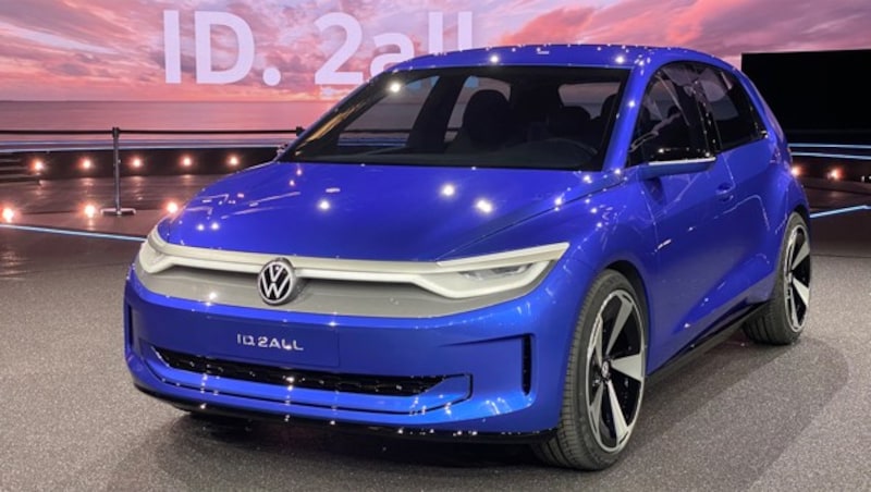 Für erschwingliche Elektrofahrzeuge wie den jüngst enthüllten ID.2all braucht Volkswagen eine effiziente und konkurrenzfähige Akkuproduktion. (Bild: Stephan Schätzl)