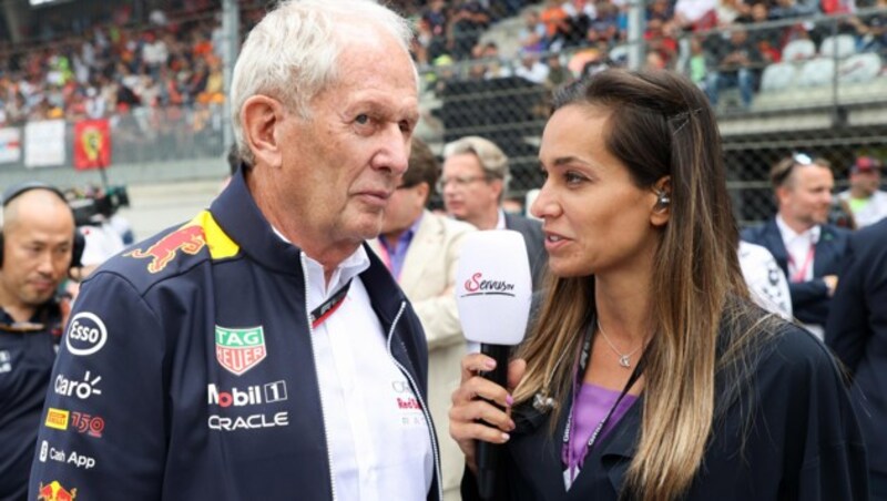 Helmut Marko im Interview mit Alonso-Freundin Andrea Schlager. (Bild: GEPA pictures)