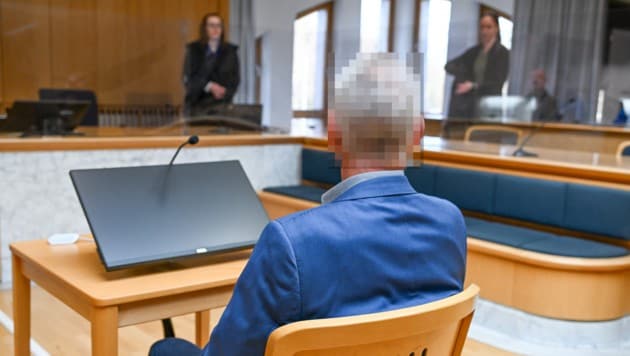 Dem 61-Jährigen drohen bis zu fünf Jahre Haft. (Bild: © Harald Dostal / 2023, Krone KREATIV)