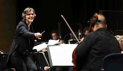 Dirigentin Elisabeth Fuchs (Bild: Franz Neumayr)