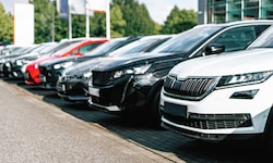 Neu- und Gebrauchtwagen sind wegen Energiepreissteigerungen und Lieferkettenproblemen teils viel ...