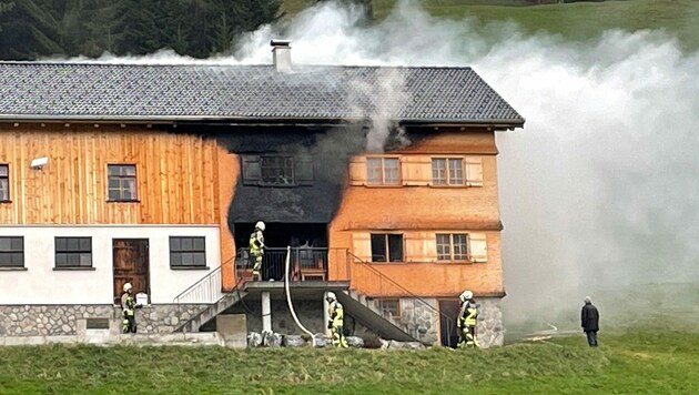 Das abseits gelegene Haus brannte am Freitag. (Bild: Shourot)