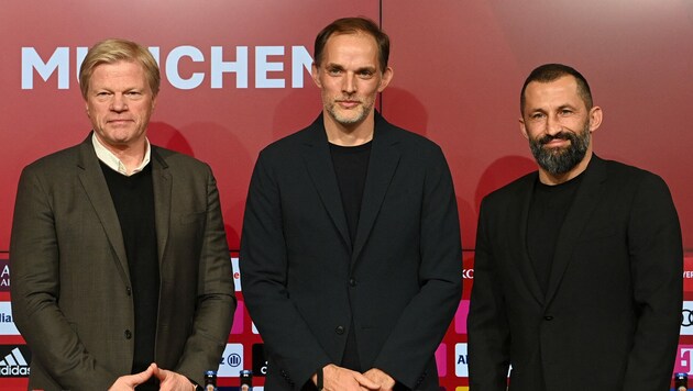 Lothar Matthäus kritisiert Bayern-Boss Oliver Kahn (links) und Sportvorstand Hasan Salihamidzic (rechts) - hier bei der Präsentation von Neo-Trainer Thomas Tuchel. (Bild: AFP or licensors)