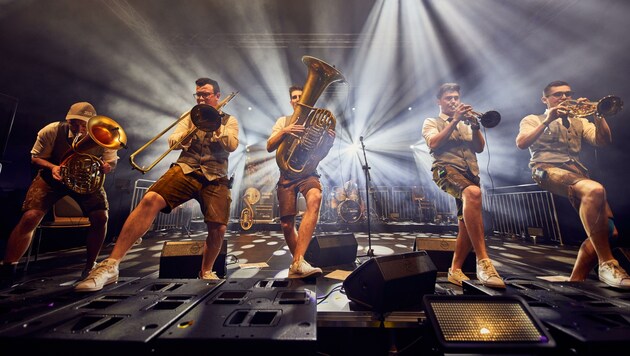 „SouthBrass“ aus Südtirol brachten das Festzelt zum Beben. (Bild: Klaus Mittermayr Fotografie)