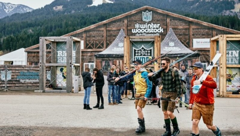 Das neue Festzelt in Brixen im Thale. (Bild: Klaus Mittermayr Fotografie)