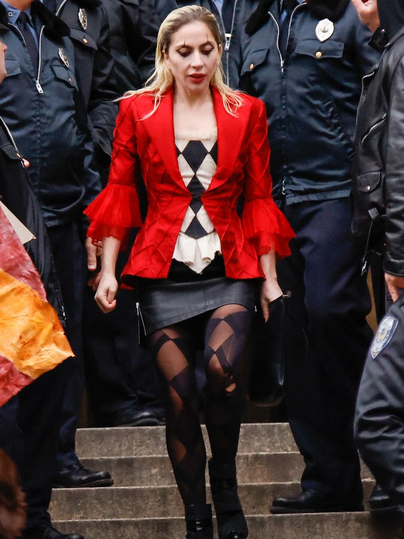 Lady Gaga bei den „Joker 2“-Dreharbeiten in New York (Bild: APA/Photo by KENA BETANCUR/AFP)