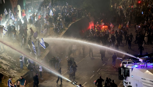 In Tel Aviv gab es Zusammenstöße zwischen Polizei und Demonstranten. (Bild: AFP or licensors)