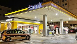 Der erste von zwei Tatorten: die ENI-Tankstelle in Salzburg-Schallmoos. (Bild: Tschepp Markus)