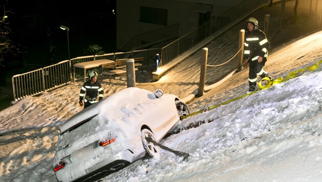 Der Lenker blieb bei dem Unfall zum Glück unverletzt. (Bild: Mathis Fotografie, Krone KREATIV)