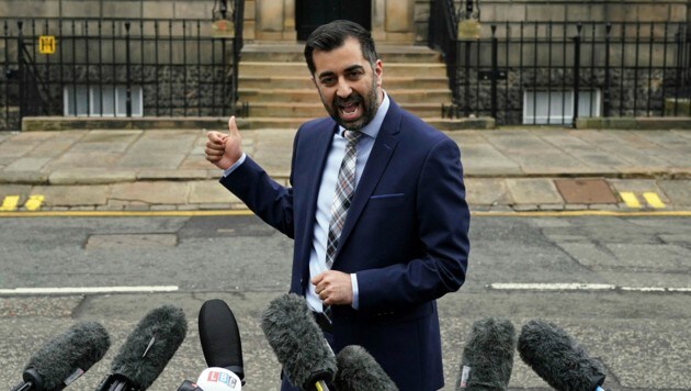 Der neue schottische Premierminister Humza Yousaf (Bild: AP)