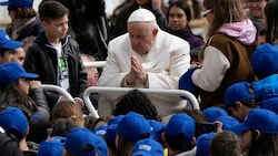 Generalaudienz von Papst Franziskus am Petersplatz (Bild: AP)
