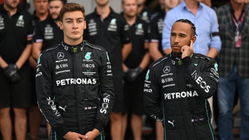 George Russell (l.) und Lewis Hamilton (Bild: APA/AFP/ANDREJ ISAKOVIC)