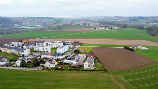 Die Pläne für ein neues Bauprojekt in Piberbach-West sorgen auch bei Anrainern für Aufregung. (Bild: Dostal Harald)