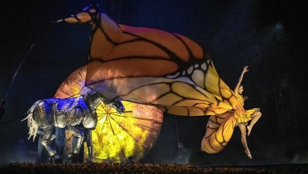 Die Show „Luzia“ entführt fantasievoll und poetisch in ein imaginäres Mexiko. (Bild: Anne Colliard/Cirque du Soleil)