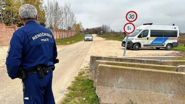 Auf die Strecke beim Grenzstein B 41 hat auch die Polizei auf der ungarischen Seite ein wachsames Auge. (Bild: Christian Schulter)