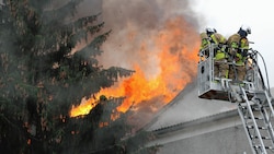Brand der Rösselmühle in Graz (Bild: Christian Jauschowetz)