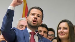 Der Kandidat der neuen Partei „Europa Jetzt!“, Jakov Milatovic, hat die Präsidentenwahl in Montenegro klar gewonnen. (Bild: The Associated Press)