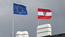 Österreich weht jetzt ein rauer Wind aus Brüssel entgegen. (Bild: APA/HELMUT FOHRINGER)