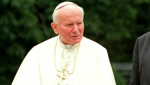 Papst Johannes Paul II. setzte in seinem Pontifikat der Rekorde auf Versöhnung, Verständigung, Toleranz. (Bild: APA/Zentralbild/Bernd Settnik)