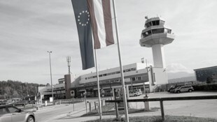 Die Stadt Klagenfurt möchte sich vom Airport zurückziehen. (Bild: Rojsek-Wiedergut Uta, Krone KREATIV)