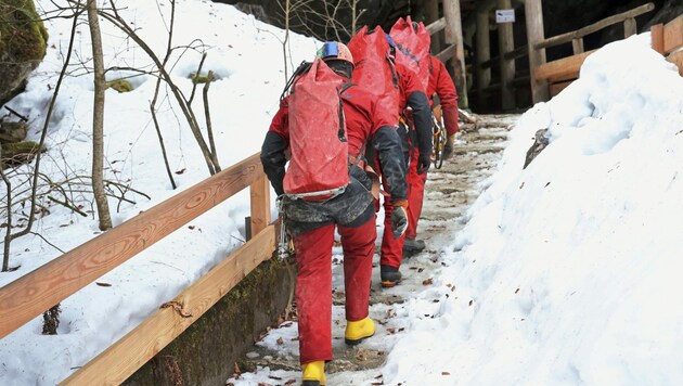 Der Unfall passierte in der Lamprechtshöhle (Symbolbild) (Bild: Roland Hoelzl)