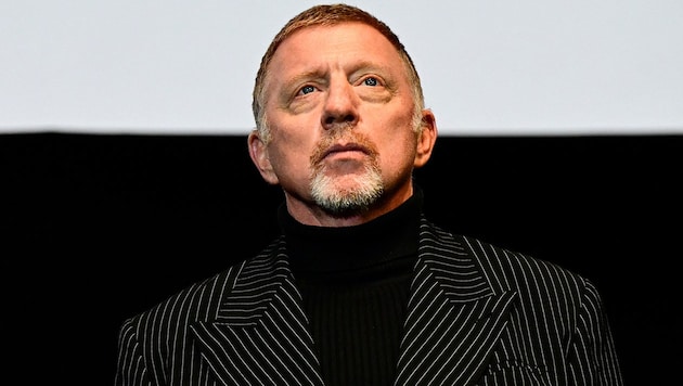 Boris Becker muss einen Tag vor seinem Geburtstag um seine Mama Elvira trauern. (Bild: APA/AFP/John MACDOUGALL)