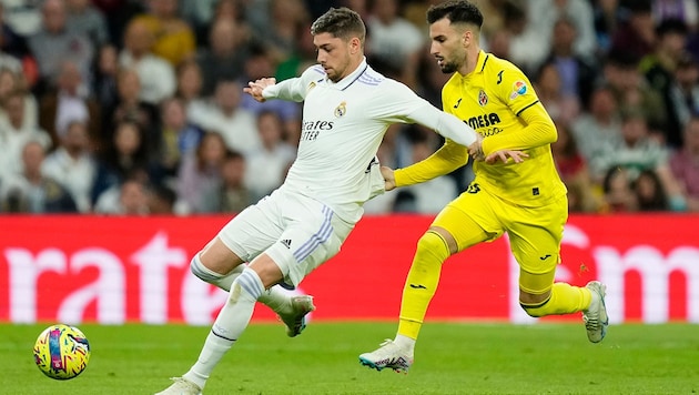 Federico Valverde (li.) und Alex Baena (re.) gerieten nach der Partie aneinander. (Bild: AP)