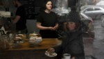 Ein Café in der ukrainischen Hauptstadt Kiew - russische Hacker sollen in zahlreichen Lokalen die Sicherheitskameras angezapft haben. (Bild: ASSOCIATED PRESS)