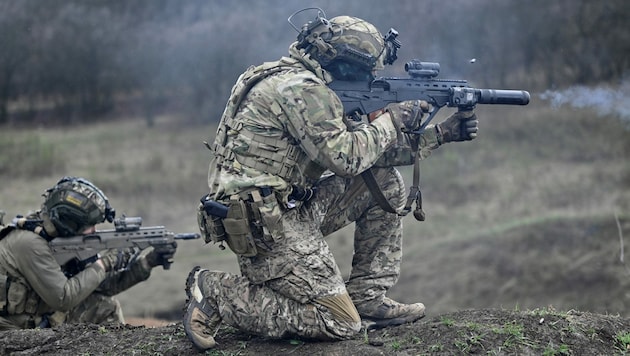 Ukrainische Spezialkräfte beim Training - sind auch „Special Forces“ von NATO-Staaten im Einsatz? (Bild: APA/AFP/Genya SAVILOV)