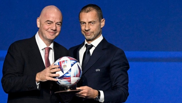 FIFA-Präsident Gianni Infantino und UEFA-Boss Aleksander Ceferin (Bild: AFP or licensors)