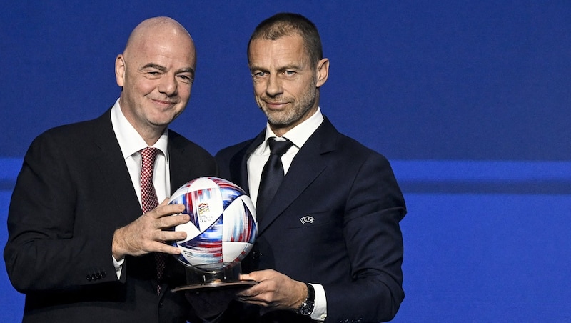 FIFA-Präsident Gianni Infantino und UEFA-Boss Aleksander Ceferin (Bild: AFP or licensors)