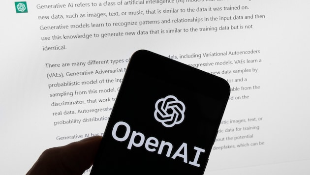 Since the release of ChatGPT, numerous artists, publishers and companies have sued OpenAI for alleged copyright infringements. (Bild: AP)