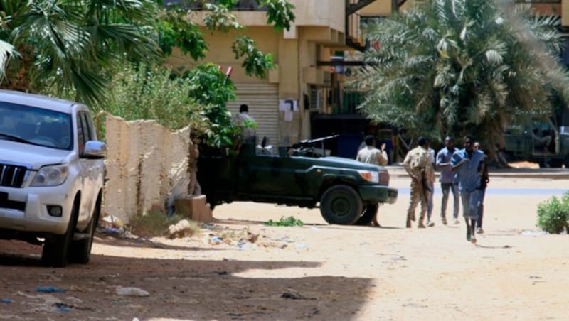 In Sudans Hauptstadt Khartum sind Spannungen zwischen den Streitkräften und paramilitärischen Gruppen eskaliert. (Bild: AFP)