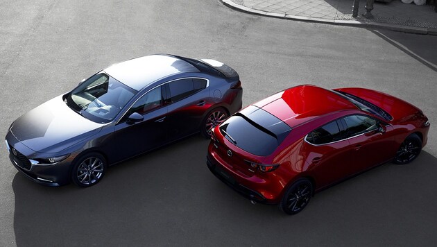 Der Mazda3 ist weiterhin als Hatchback und als Limousine erhältlich. (Bild: Mazda)