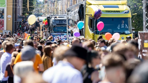 Im vergangenen Jahr erlebte auch die „Unite Parade“ im Rahmen des „Fifty-Twenty-Festival“ ein Comeback. (Bild: Berger Susi)