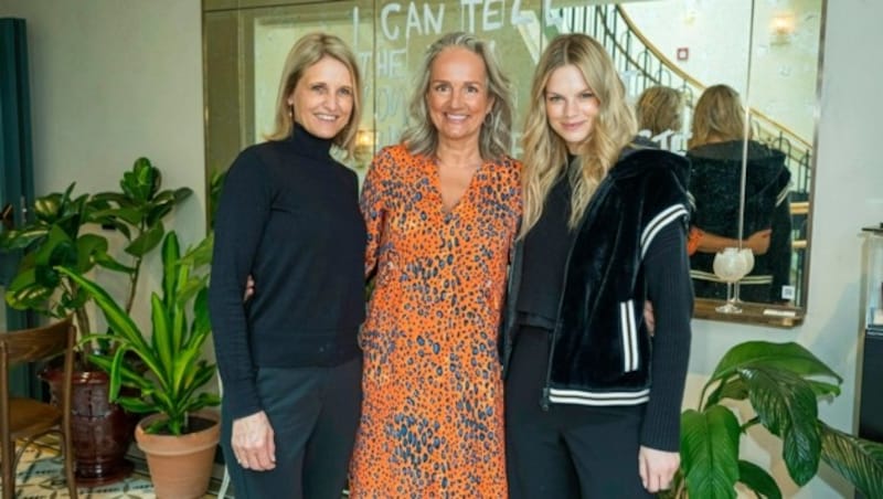 Top-Trio: Ulli Ehrlich (M.), flankiert von Daniela & Nadine Leopold.
 (Bild: Andreas Tischler / Vienna Press)