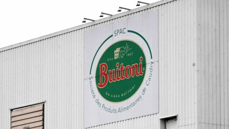 In der Fabrik der Nestlé-Tochter Buitoni im französischen Caudry war es zu einer Kontamination von Pizzateig mit E.coli-Bakterien gekommen. (Bild: AFP)