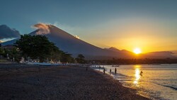 Der Vulkan Gunung Agung auf Bali (Bild: Stephan Goldmann - stock.adobe.c)