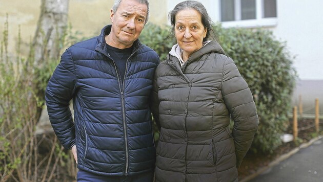 Günter Gombas und seine Partnerin Gabi Grubmüller gerieten in finanzielle Not. (Bild: Bartel)