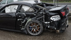 Der BMW M4 wurde massiv beschädigt (Bild: Lauber/laumat.at Matthias)