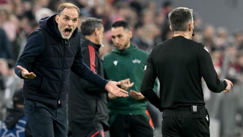 Thomas Tuchel (l.) war mit der Schiedsrichterleistung alles andere als zufrieden. (Bild: APA/AFP/KERSTIN JOENSSON)