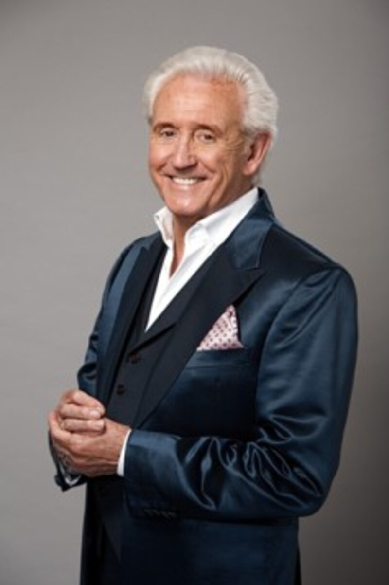 Musik-Urgestein Tony Christie wird am Neusiedlersee seine Hits für die Ewigkeit zum Besten geben. (Bild: mp-musicmanagement)