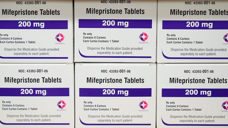 Das Medikament Mifepristone bleibt in den USA weiter zugelassen. (Bild: Associated Press)