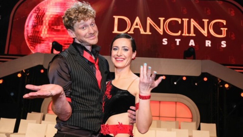 Am Freitagabend war für Lucas Fendrich und Profi-Partnerin Lenka Pohoralek Schluss mit „Dancing Stars“. (Bild: ORF)