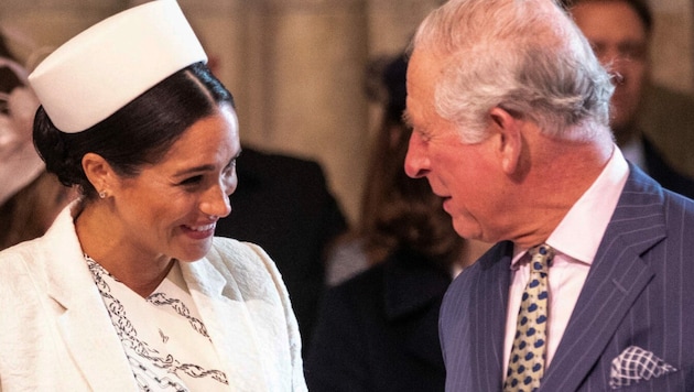 Herzogin Meghan und König Charles bei der Messe zum Commonwealth Day 2019 in der Westminster Abbey (Bild: APA/AFP/POOL/Richard Pohle)