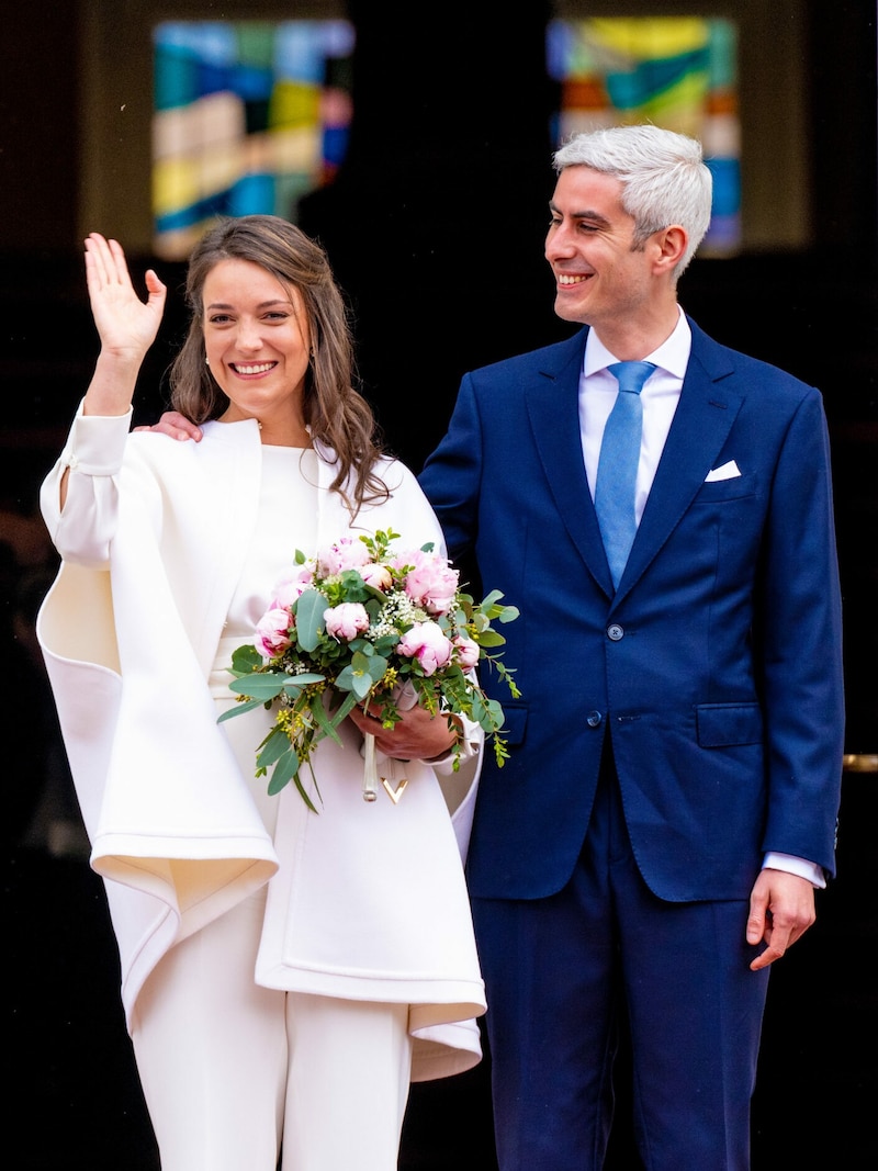 Das überglückliche Brautpaar: Prinzessin Alexandra von Luxembourg und Nicolas Bagory (Bild: Dutch Press Photo Agency / Action Press / picturedesk.com)