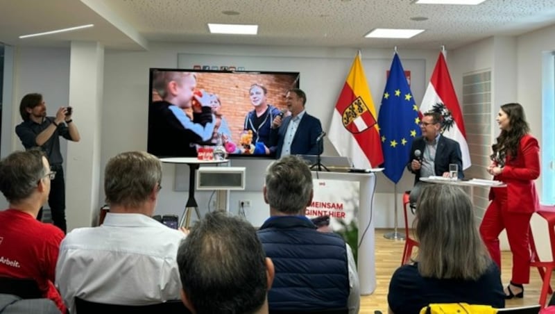 Babler buhlte in der roten Landesparteizentrale in Klagenfurt um den Bundesparteivorsitz. (Bild: Jennifer Kapellari)