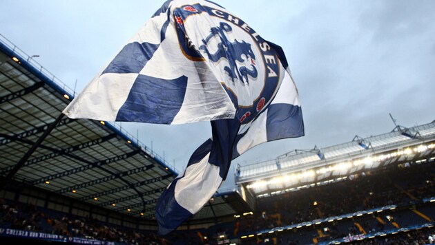 Wer wird auf der Trainerbank an der Stamford Bridge Platz nehmen? (Bild: GEPA pictures)